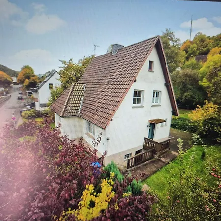 Monteurhaus Mit 4 Zimmern Prázdninový dům Biedenkopf