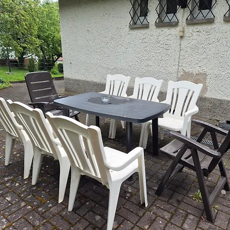 Monteurhaus Mit 4 Zimmern Biedenkopf