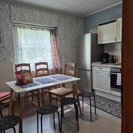 Monteurhaus Mit 4 Zimmern Biedenkopf